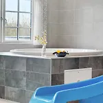 Luxury Retreat in Mommark - By Traum Ferienwohnungen