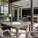 Luxury Retreat in Mommark - By Traum Ferienwohnungen Sarup