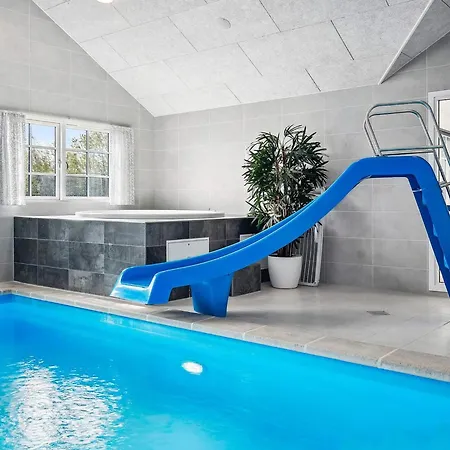 Semesterbostad Luxury Retreat In Mommark - By Traum *